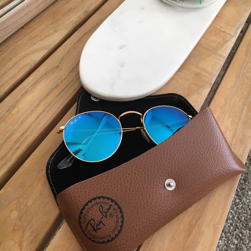 Round ray bans Polaroid sun glasses